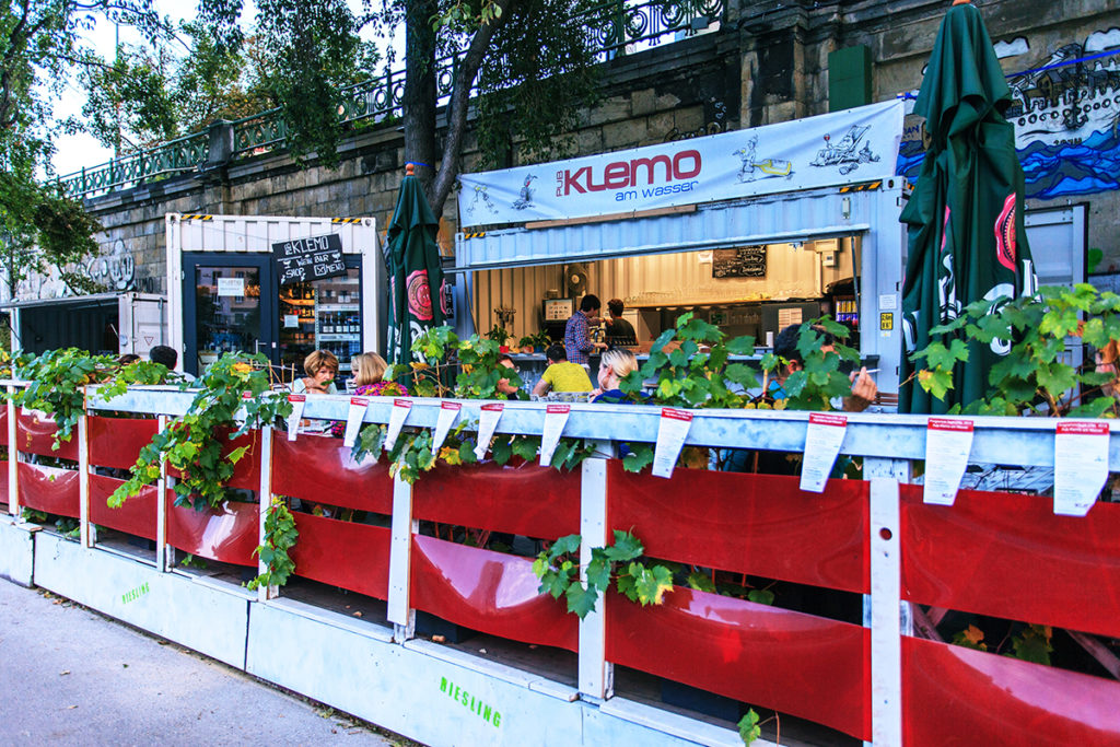 Wine Bar Container Food Truck